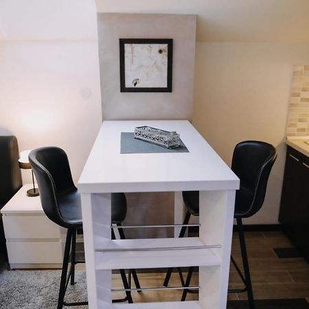 Prima Lux Apartments & Studio Nis Luaran gambar