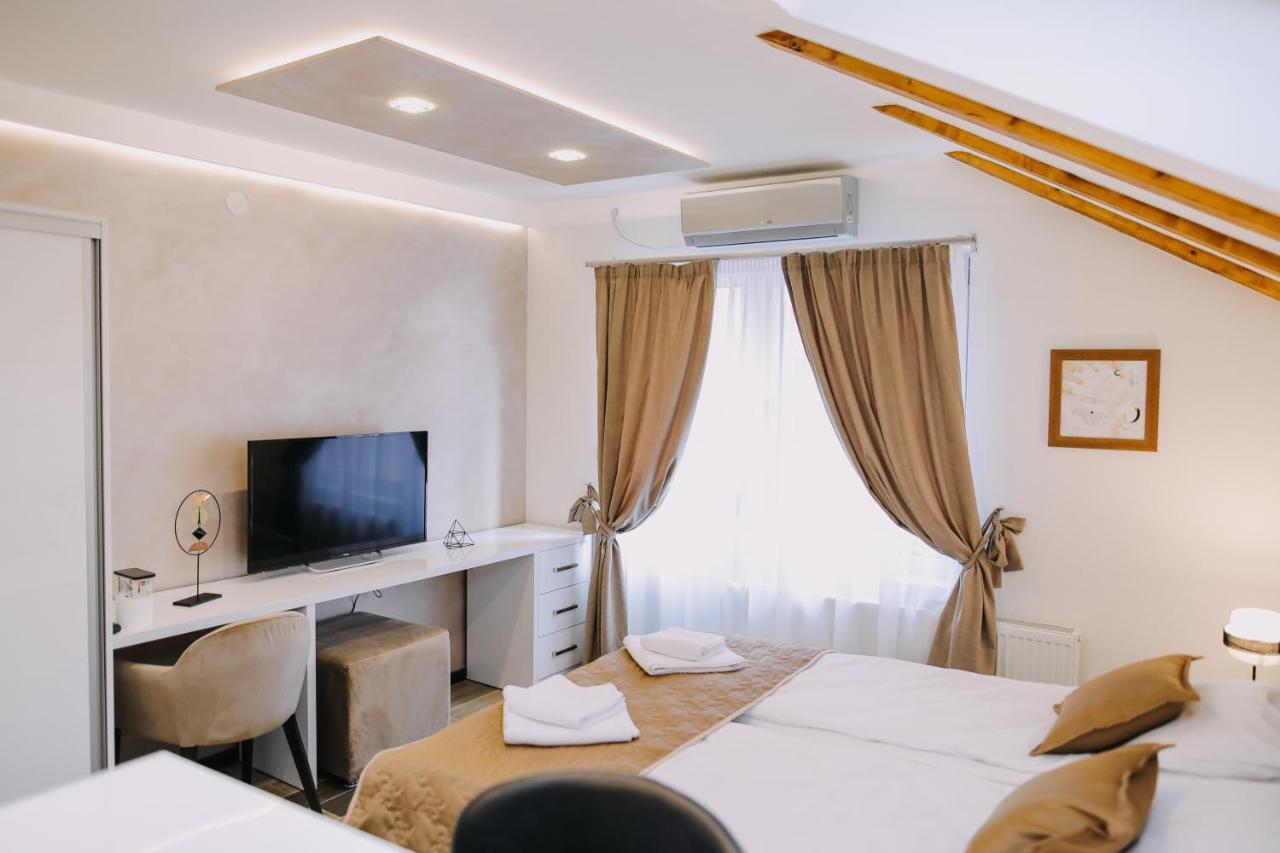 Prima Lux Apartments & Studio Nis Luaran gambar