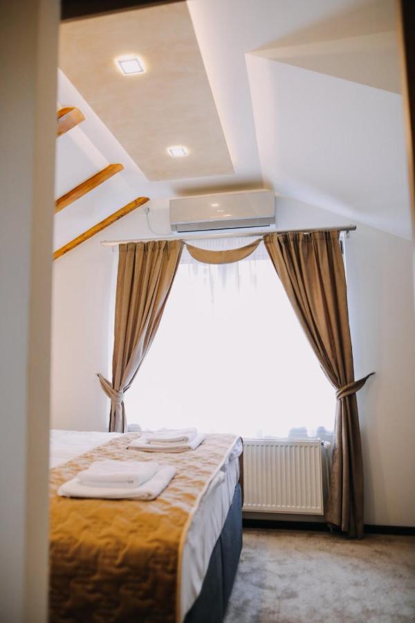 Prima Lux Apartments & Studio Nis Luaran gambar